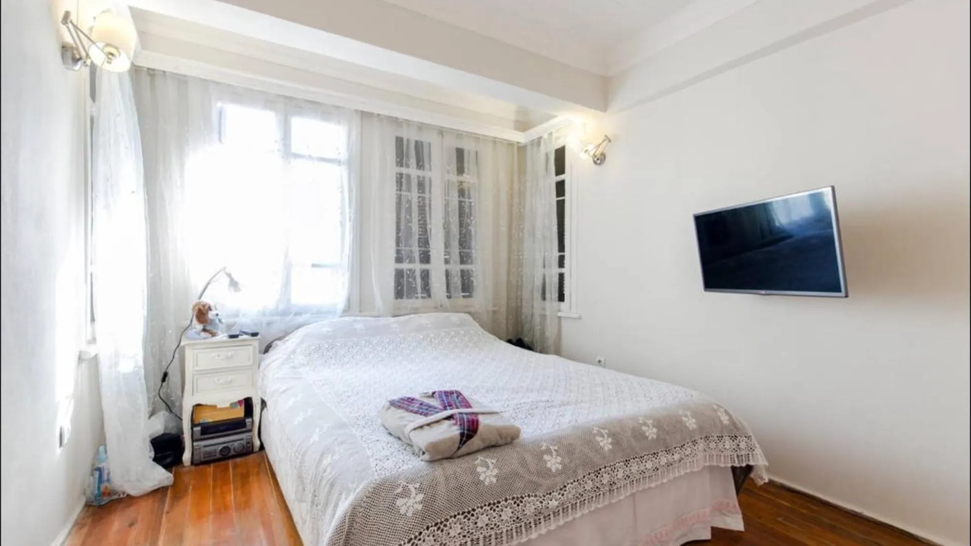 Daire Oeduellue Tarihi Rum Evi Terasli İzmir Türkiye