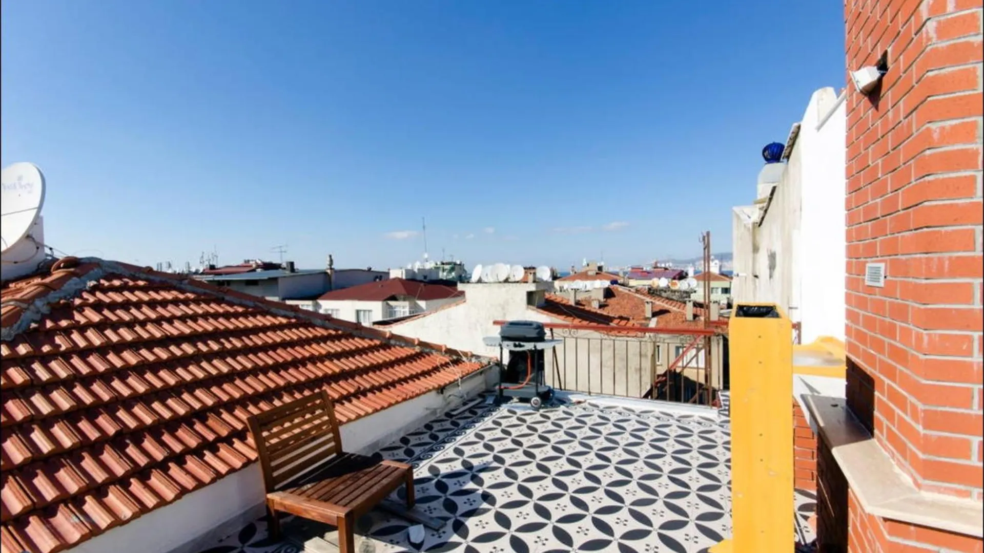 Oeduellue Tarihi Rum Evi Terasli İzmir 0*,  Türkiye